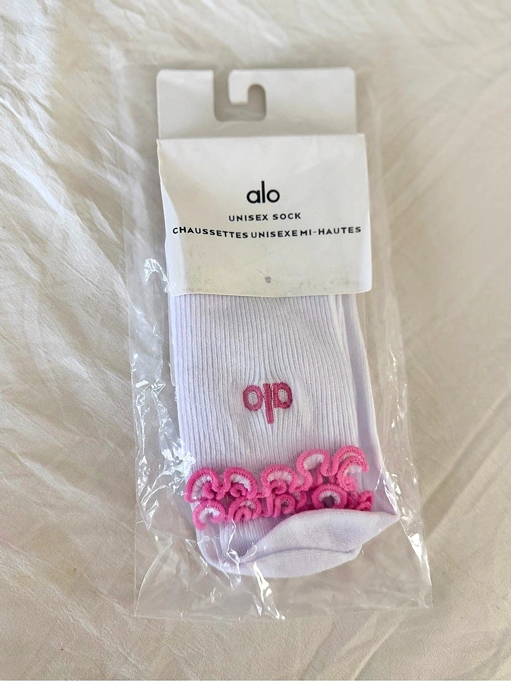 Alo Ankle Socks White & Pink NWT